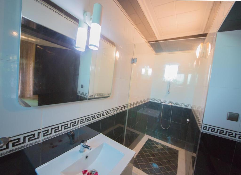 La Palmeraie De Moulay Yacoub Exterior foto